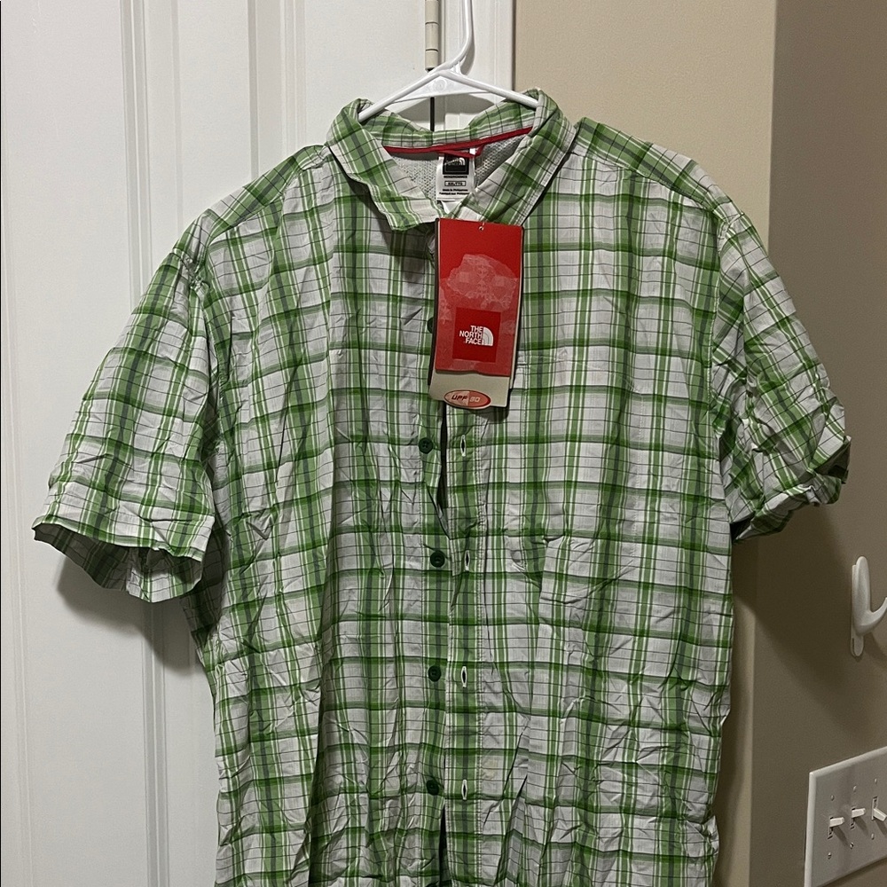 The North Face Casual Green Checkered Shirt NWT